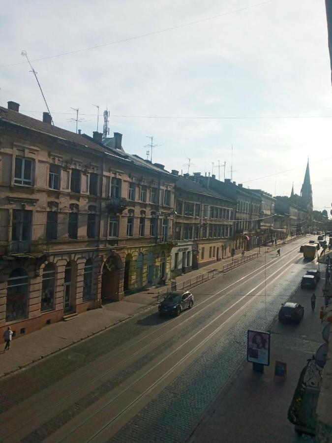 Apartament поруч ЖД та центру міста Львів Екстер'єр фото