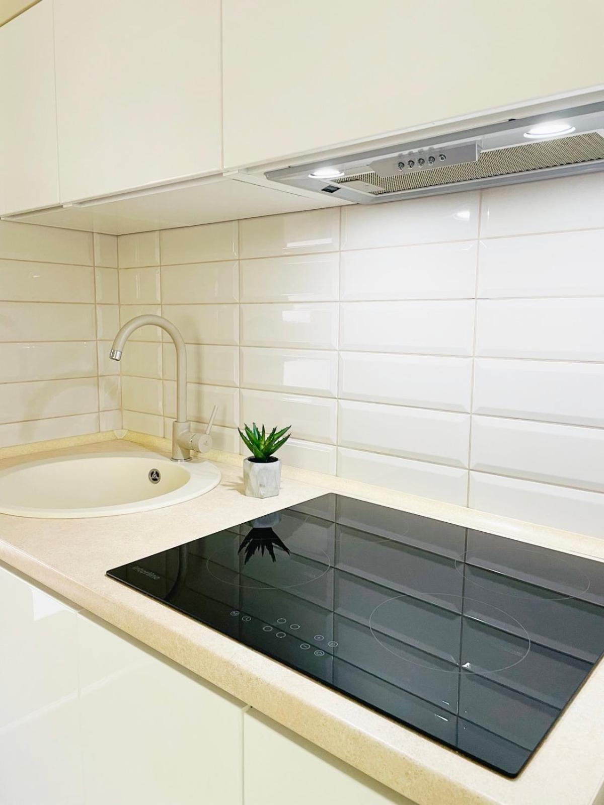 Apartament поруч ЖД та центру міста Львів Номер фото